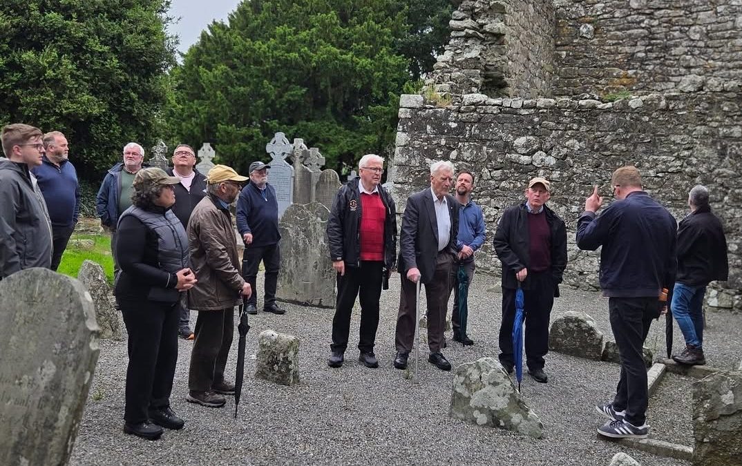 Evening stroll – Aghowle and Rathgall